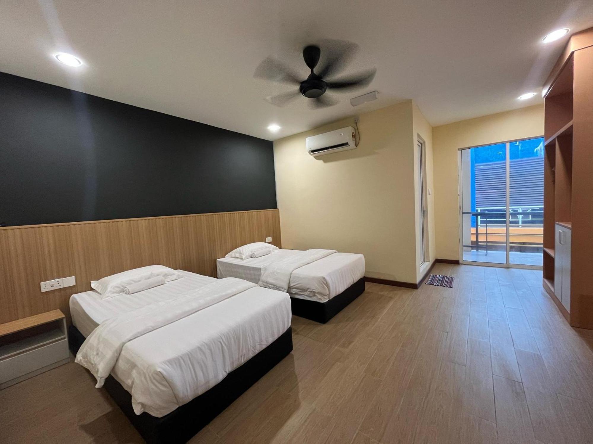 Halo Hotel Semporna Buitenkant foto