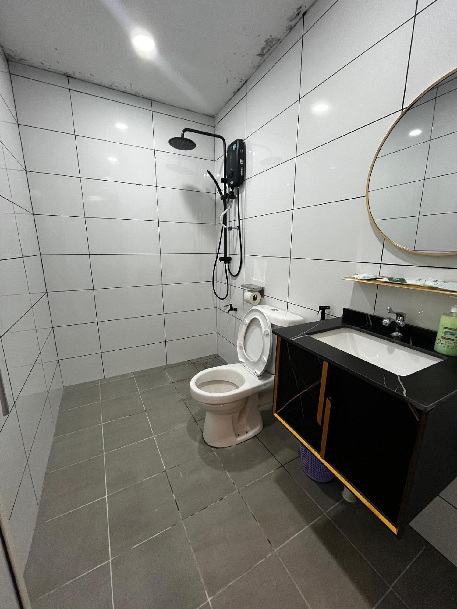 Halo Hotel Semporna Buitenkant foto