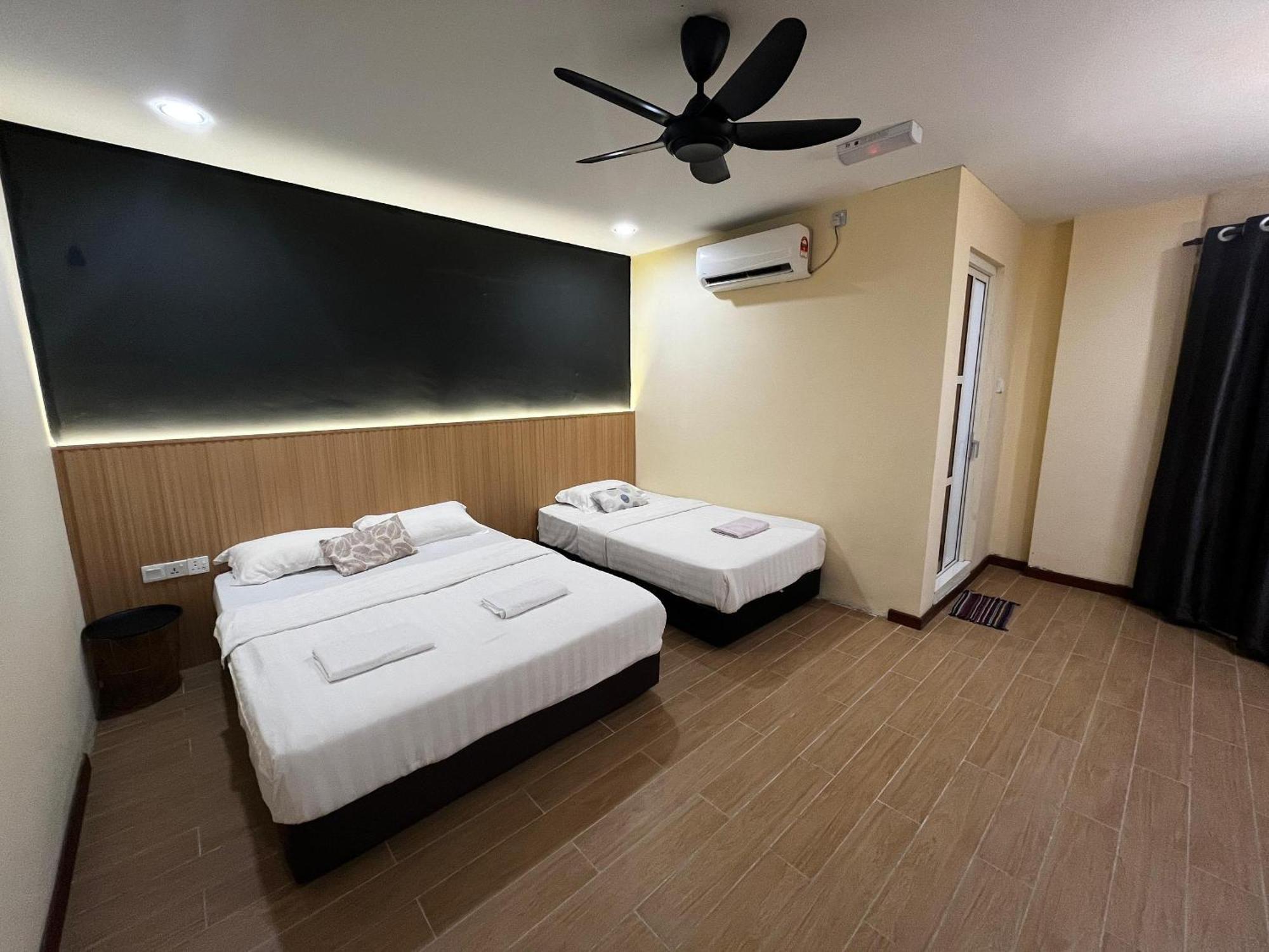 Halo Hotel Semporna Buitenkant foto